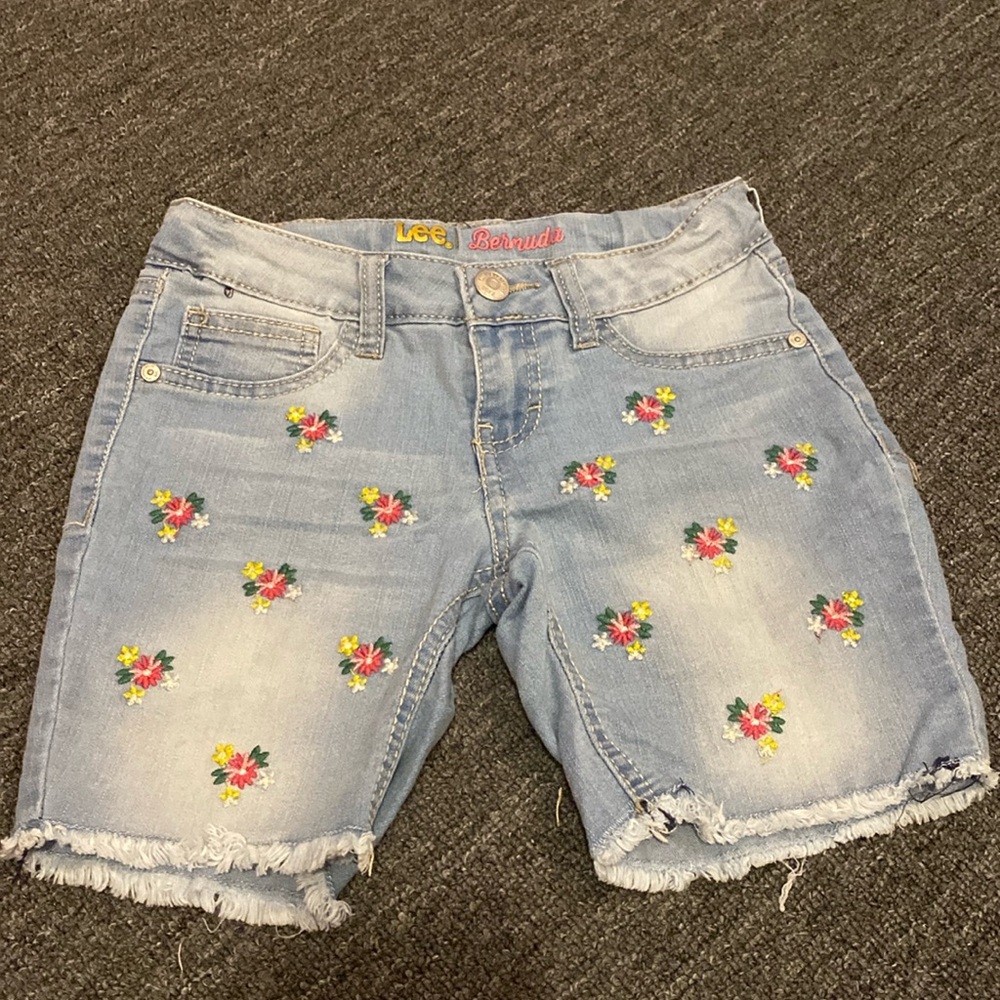 Bermuda Shorts 🌷5 for $20